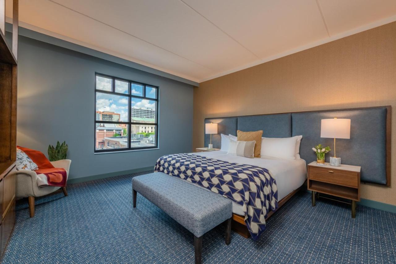 The Bradley Hotell Fort Wayne Exteriör bild