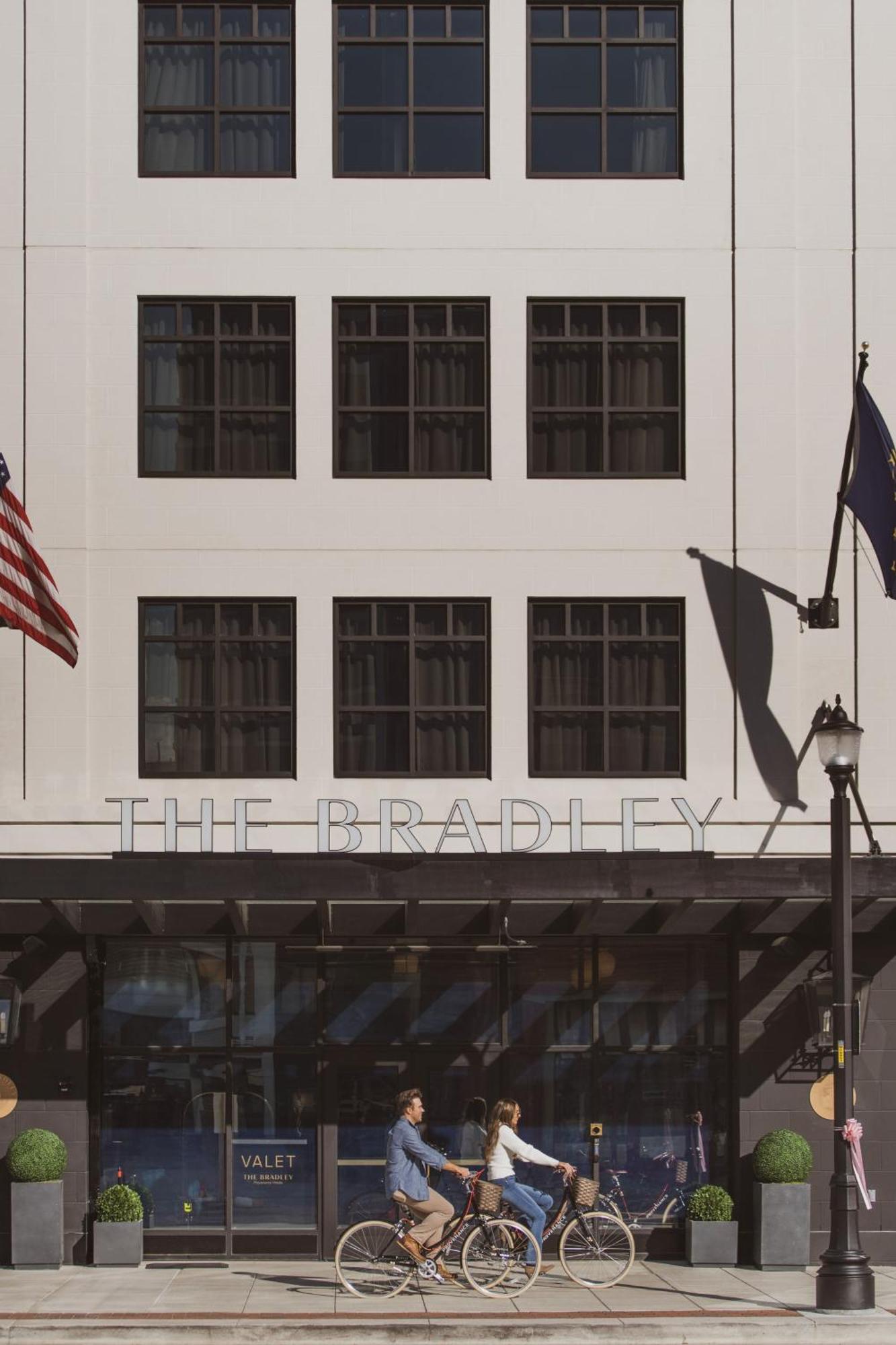The Bradley Hotell Fort Wayne Exteriör bild